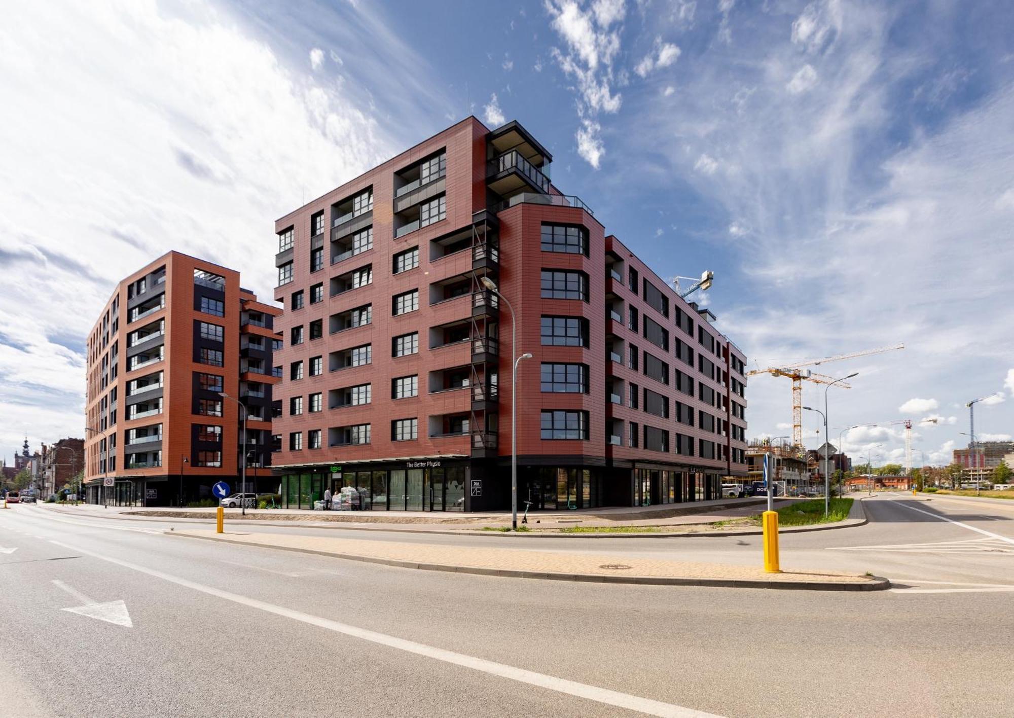 Doki Living - Foodhall & Parking By Downtown Apartments غدانسك المظهر الخارجي الصورة