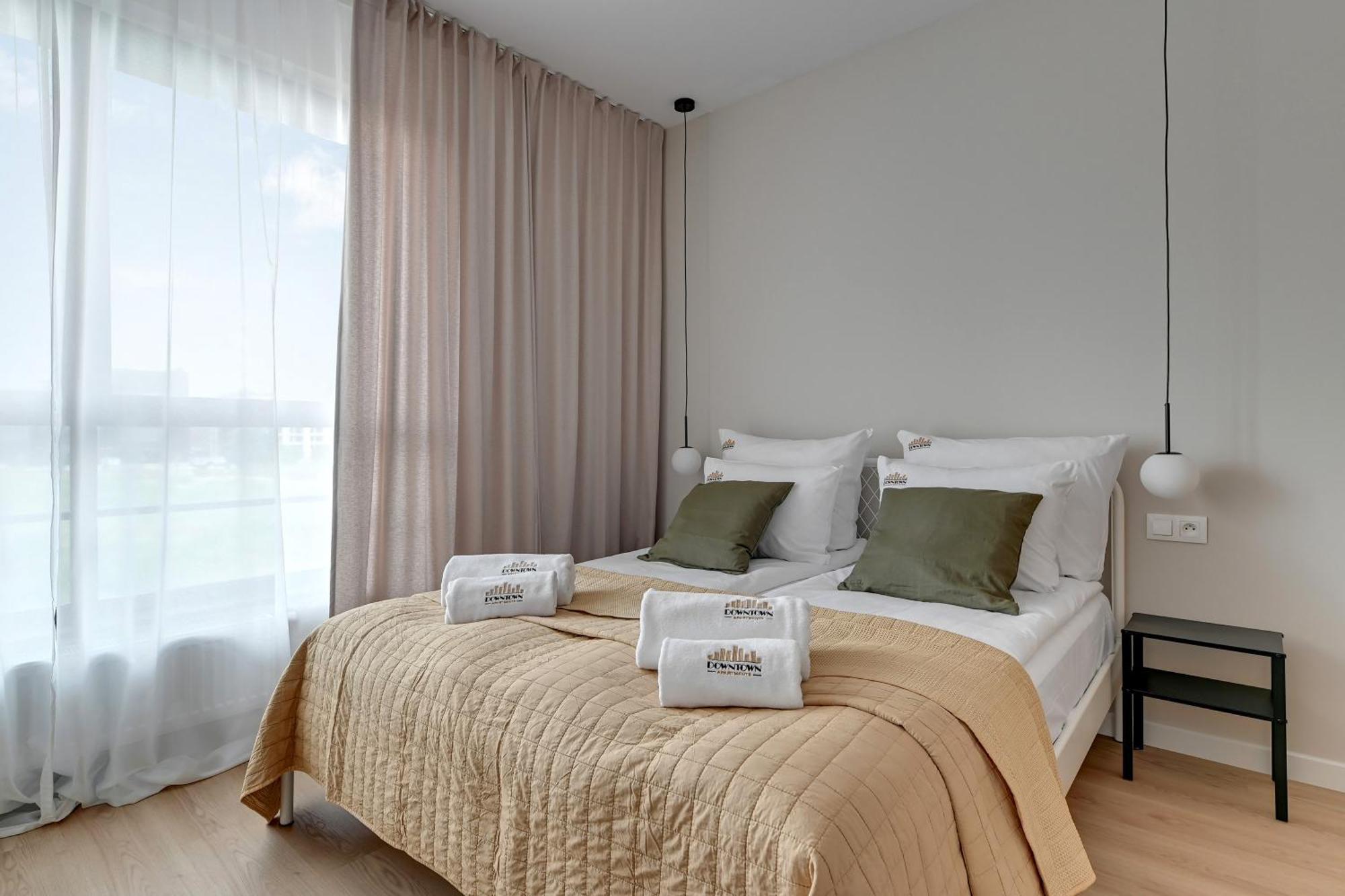 Doki Living - Foodhall & Parking By Downtown Apartments غدانسك المظهر الخارجي الصورة