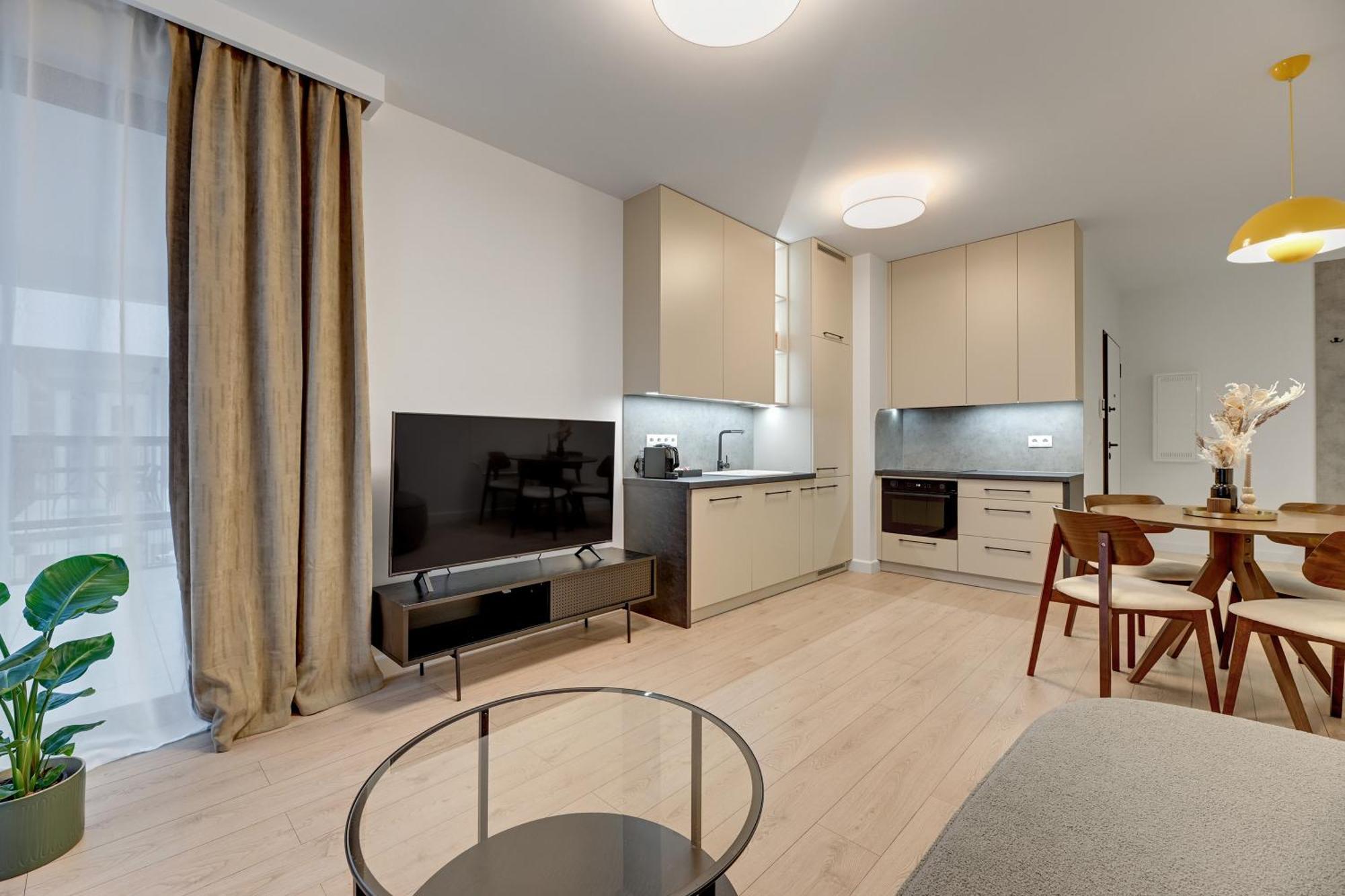 Doki Living - Foodhall & Parking By Downtown Apartments غدانسك المظهر الخارجي الصورة
